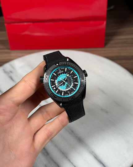 OMEGA SEAMASTER
PLANET OCEAN 600M SUIZO