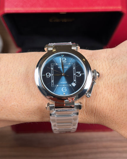 CARTIER PASHA PLATEADO FONDO AZUL