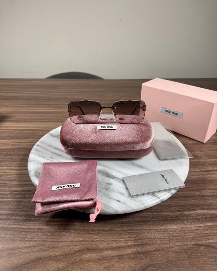 MIU MIU