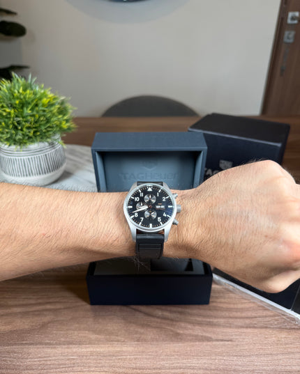 IWC SCHAFFHAUSEN PILOT CHRONOGRAPH