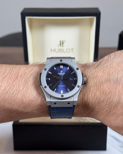 HUBLOT CLASSIC TITANIUM FUSION BLUE DIAL