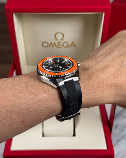 OMEGA SEAMASTER PLANET OCEAN 600M - NEGRO/NARANJA