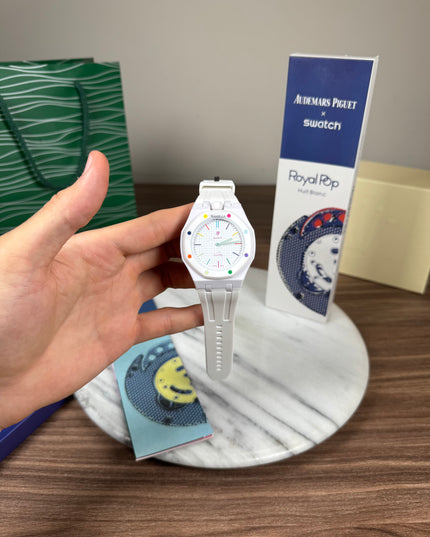 AUDEMARS PIGUET x SWATCH ROYAL POP HUIT BLANC