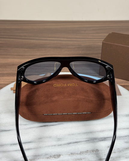 TOM FORD