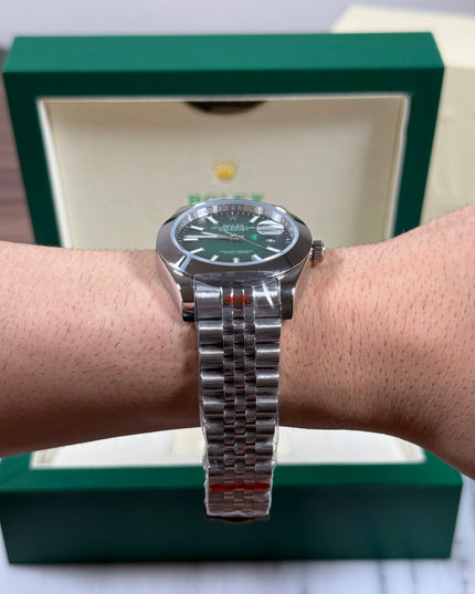 ROLEX DATEJUST 42MM GREEN DIAL JUBILEE