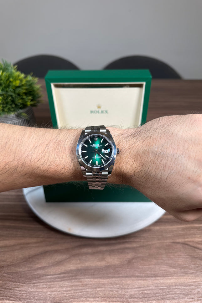 ROLEX DATEJUST 41 WIMBLEDON GREEN DIAL SUIZO