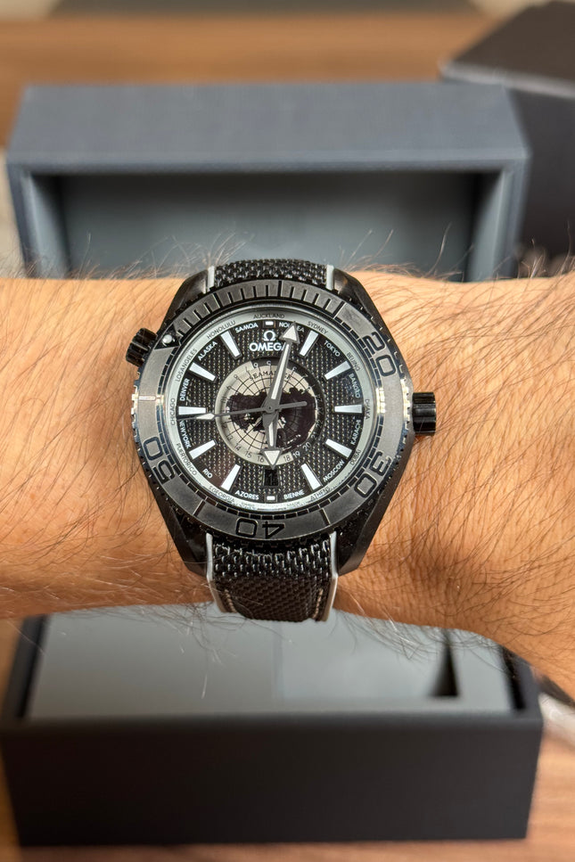 OMEGA SEAMASTER PLANET OCEAN DEEP BLACK  GMT