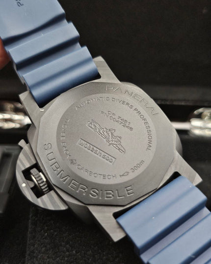 PANERAI SUMERSIBLE QUARANTAQUATTRO CARBOTECH BLU ABISSO - SUIZO