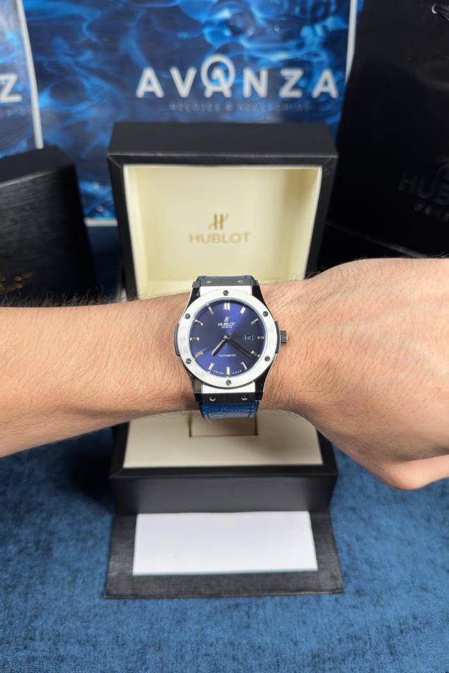 HUBLOT CLASSIC FUSION AUTOMÁTICO - AZUL