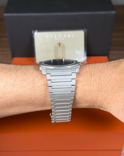 BVLGARI OCTO FINISSIMO - PLATA FONDO NEGRO