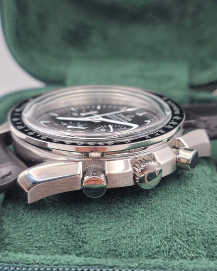 OMEGA SPEEDMASTER MOONWATCH PROFESSIONAL - ACERO CON EXTENSIBLE PIEL