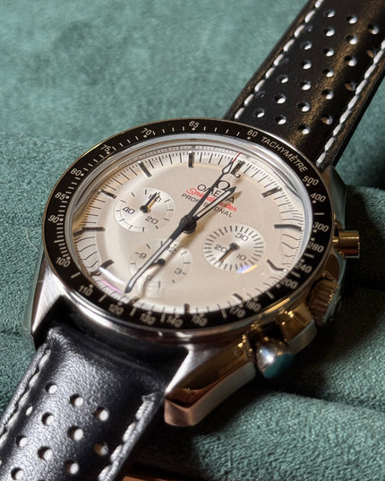 OMEGA SPEEDMASTER MOONWATCH PROFESSIONAL - ACERO CON EXTENSIBLE PIEL