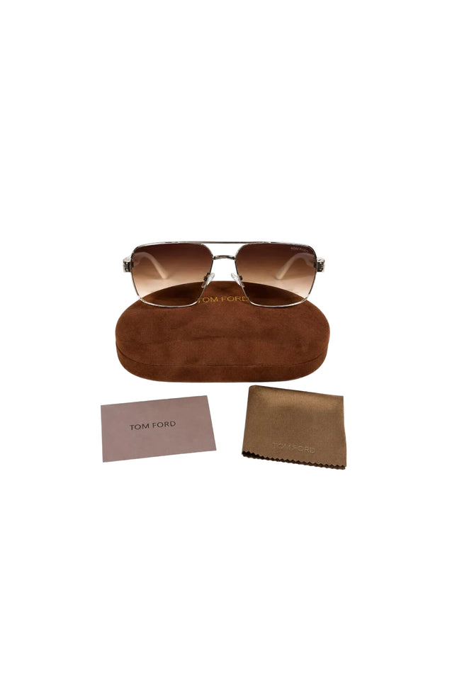 TOM FORD