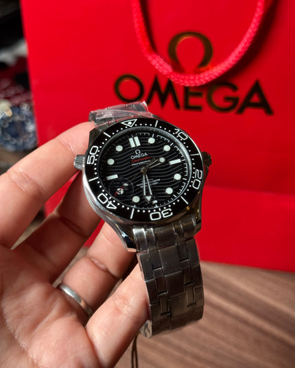 OMEGA SEAMASTER DRIVER 300M AUTOMÁTICO - FONDO NEGRO SUIZO