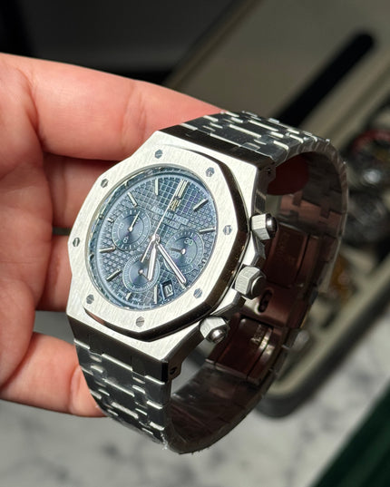 AUDEMARS PIGUET ROYAL OAK CHRONO - FONDO AZUL