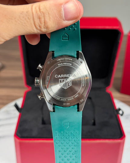 TAG HEUER CARRERA