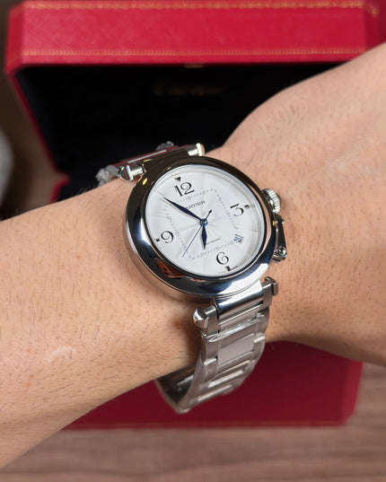 CARTIER PASHA PLATEADO FONDO BLANCO