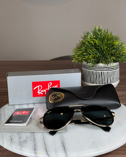 RAY-BAN