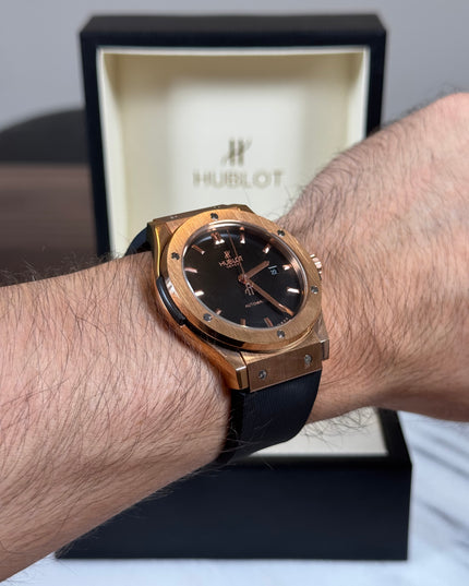 HUBLOT CLASSIC FUSION CERAMIC KING GOLD BLACK DIAL