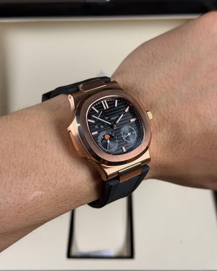 PATEK PHILIPPE NAUTILUS MOON PHASE ROSE GOLD CORREA CAUCHO