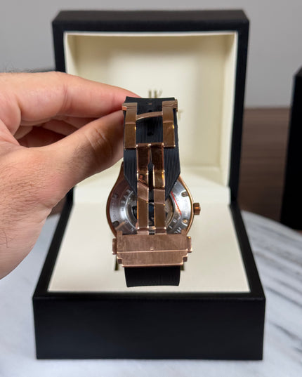 HUBLOT CLASSIC FUSION CERAMIC KING GOLD BLACK DIAL