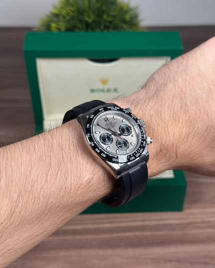 ROLEX COSMOGRAPH DAYTONA -  SILVER