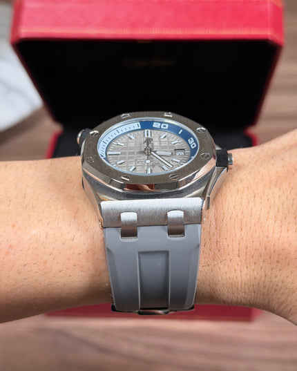AUDEMARS PIGUET ROYAL OAK OFFSHORE CRONÓGRAFO - GRIS