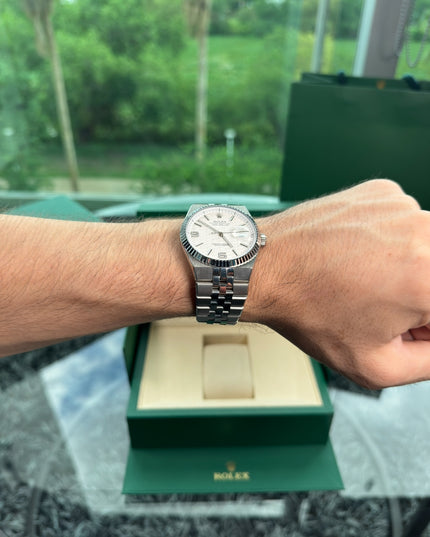 ROLEX LAND-DWELLER 40MM - FONDO BLANCO