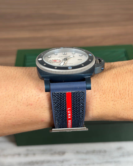 PANERAI SUMERSIBLE AZUL FONDO BLANCO