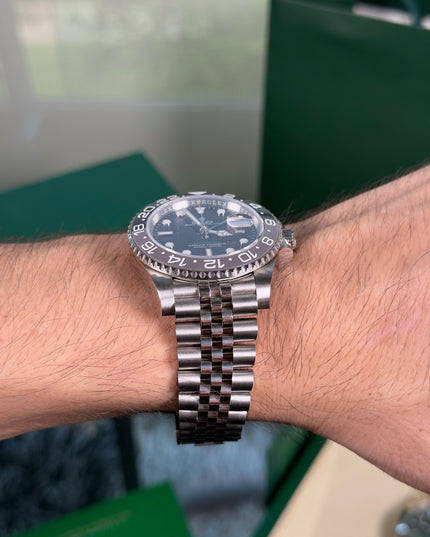 ROLEX GMT BRUCE WAYNE JUBILEE SEMI SUIZO