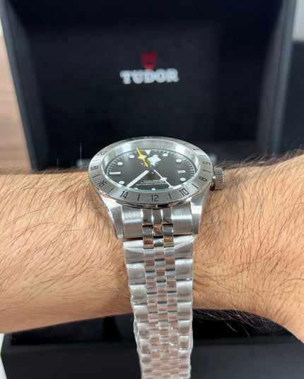 TUDOR BLACK BAY PRO