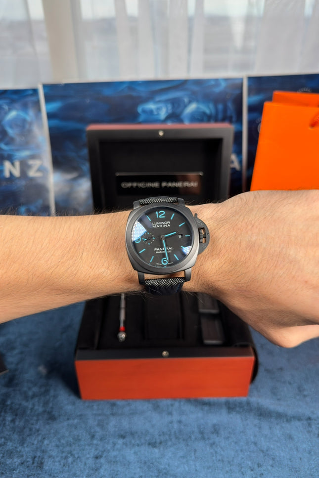 PANERAI MARINA - NEGRO CON DETALLES AZULES
