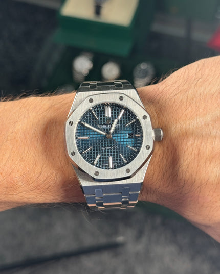 AUDEMARS PIGUET ROYAL OAK - FONDO AZUL