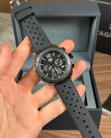 TAG HEUER FORMULA 1  CAZ1010.FT8024 - CAUCHO