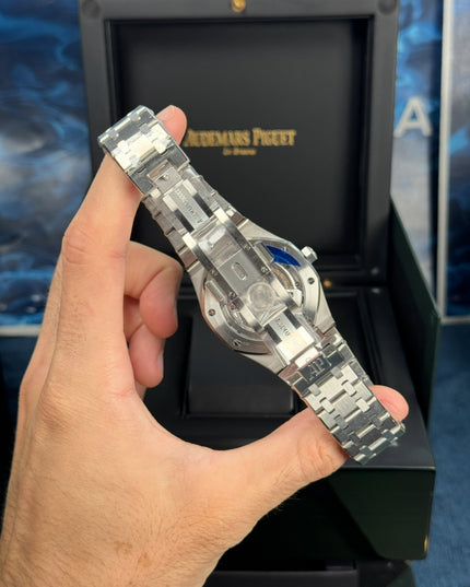 AUDEMARS PIGUET ROYAL OAK SUIZO - FONDO VERDE