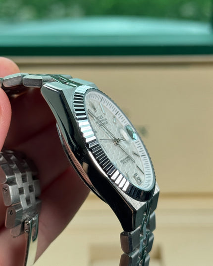 ROLEX LAND-DWELLER 40MM - FONDO BLANCO