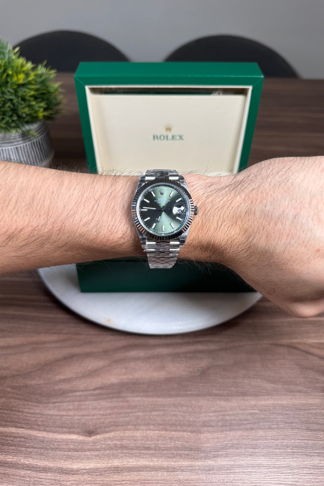 ROLEX DATEJUST ESTRIADO FONDO VERDE SUIZO