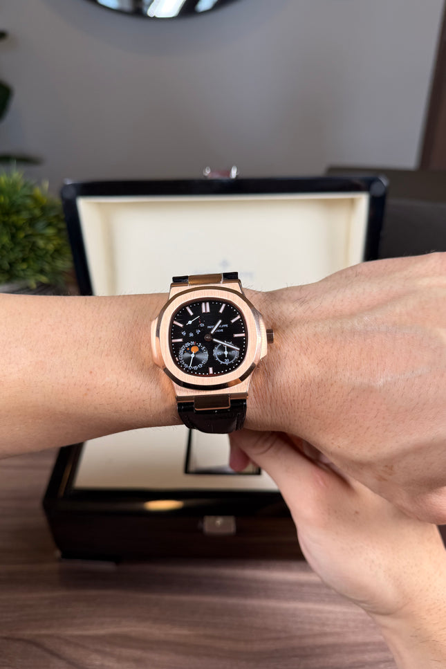 PATEK PHILIPPE NAUTILUS MOON PHASE ROSE GOLD CORREA CUERO