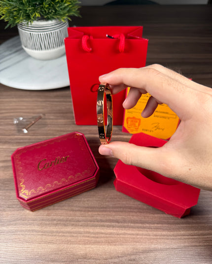 BRAZALETE CARTIER LOVE ROSE GOLD