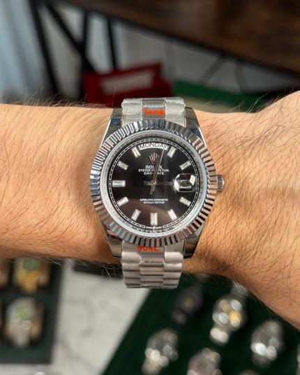 ROLEX DAY DATE PLATEADO - FONDO NEGRO