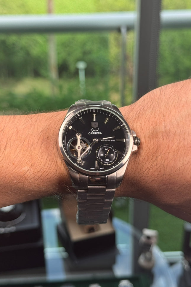 TAG HEUER PENDULUM