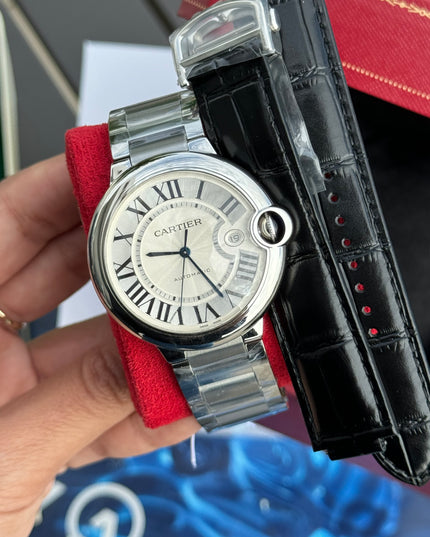 CARTIER BALLON BLEU SUIZO DOBLE EXTENSIBLE - FONDO BLANCO