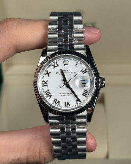 ROLEX DATEJUST DAMA 36MM SUIZO - PLATEADO FONDO BLANCO