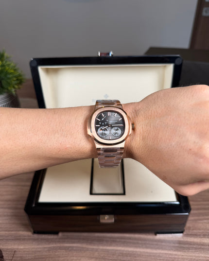 PATEK PHILIPPE NAUTILUS MOON PHASE ROSEGOLD
