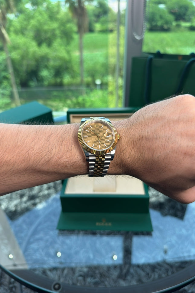 ROLEX DATEJUST 40MM SUIZO