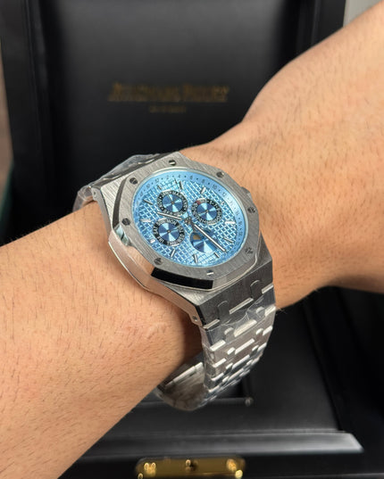 AUDEMARS PIGUET ROYAL OAK CALENDAR - BLUE DIAL