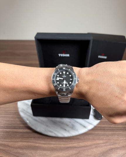 TUDOR PELAGOS ULTRA ACERO SUIZO - NEGRO