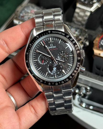 OMEGA SPEEDMASTER MOONPHASE