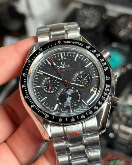 OMEGA SPEEDMASTER MOONPHASE