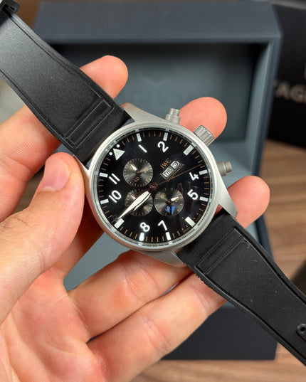 IWC SCHAFFHAUSEN PILOT CHRONOGRAPH